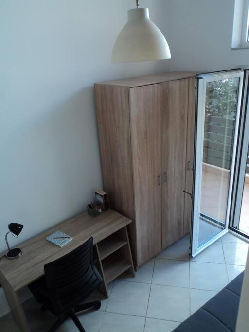 The Getaway Apartment Agia Marina  Bagian luar foto